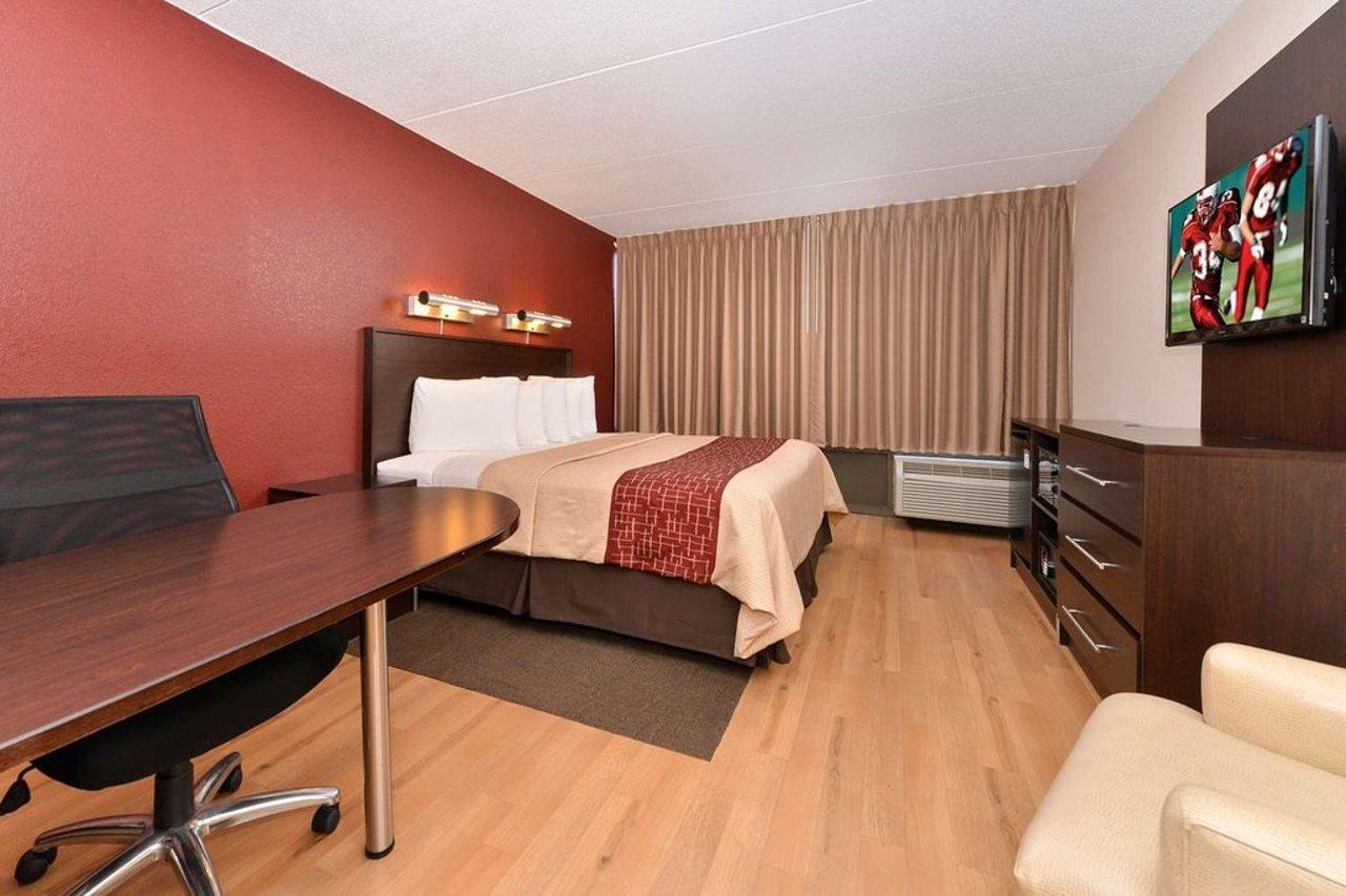 Red Roof Inn Plus+ Boston - Woburn/ Burlington Eksteriør bilde